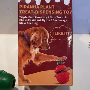 NIB Piranha Plant Treat-Dispensing Toy for Dogs